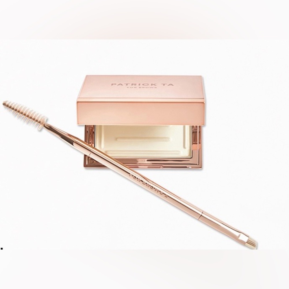 Patrick Ta Major Brow Shaping Wax and Applicator Brush